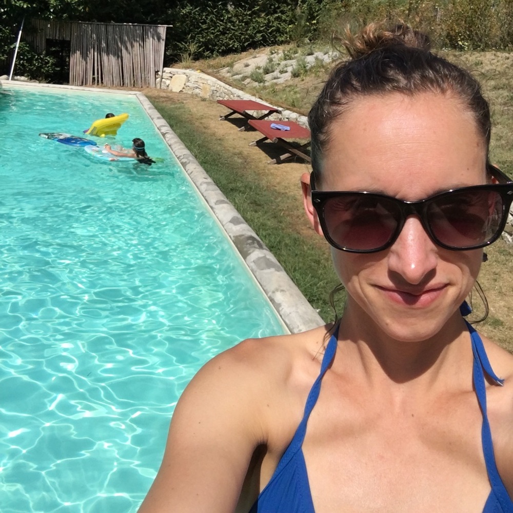 Meet your Posher, Liz